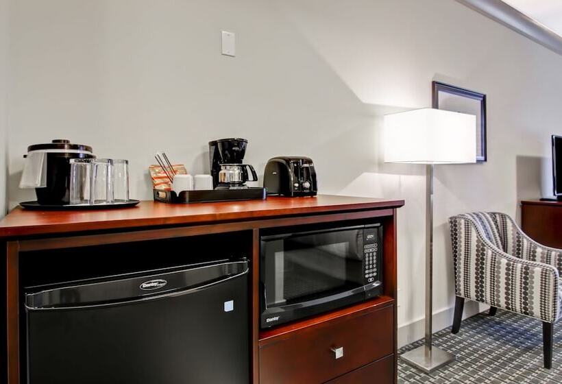 فندق Chateau Nova Yellowknife