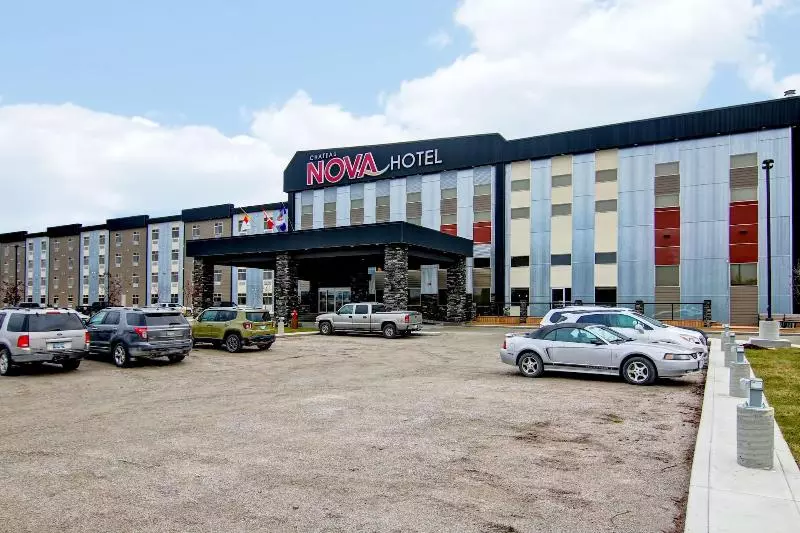 ホテル Chateau Nova Yellowknife