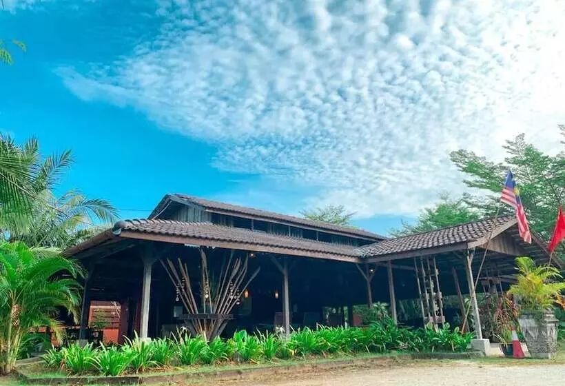 Hotelli Coconut Beach Villa Langkawi