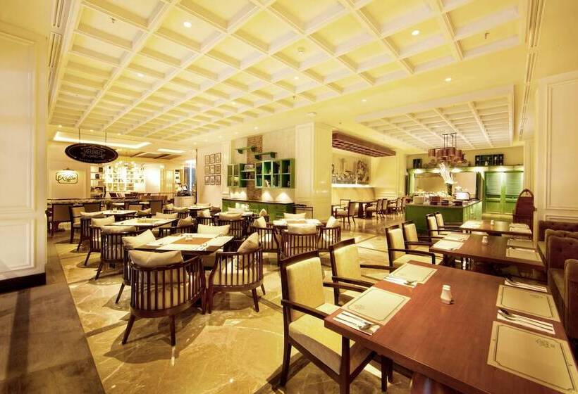 Отель De Paviljoen Bandung