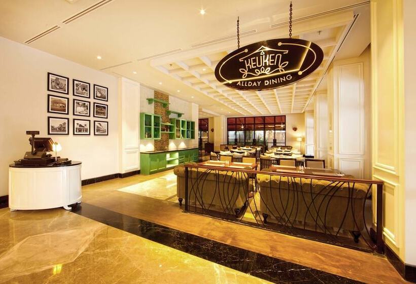 Отель De Paviljoen Bandung