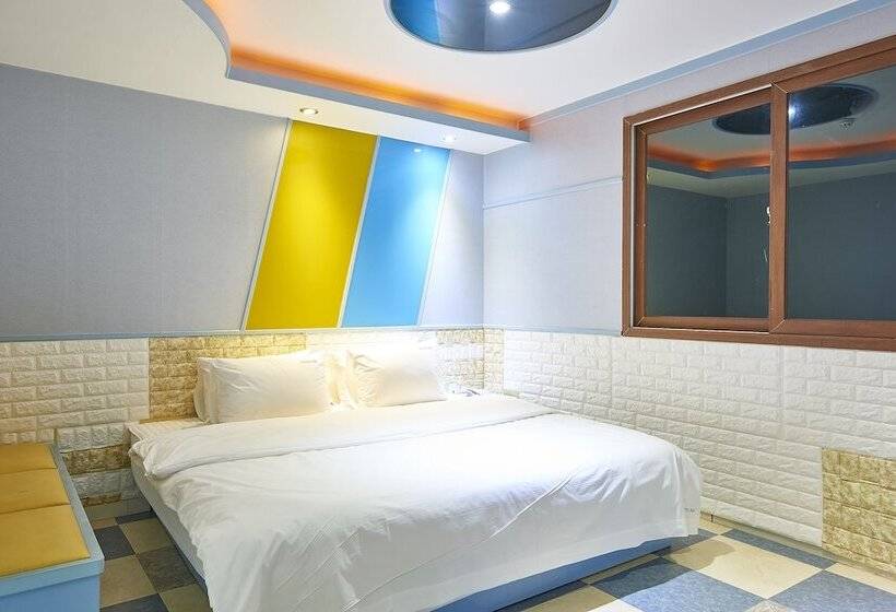 בית מלון כפרי Hyu