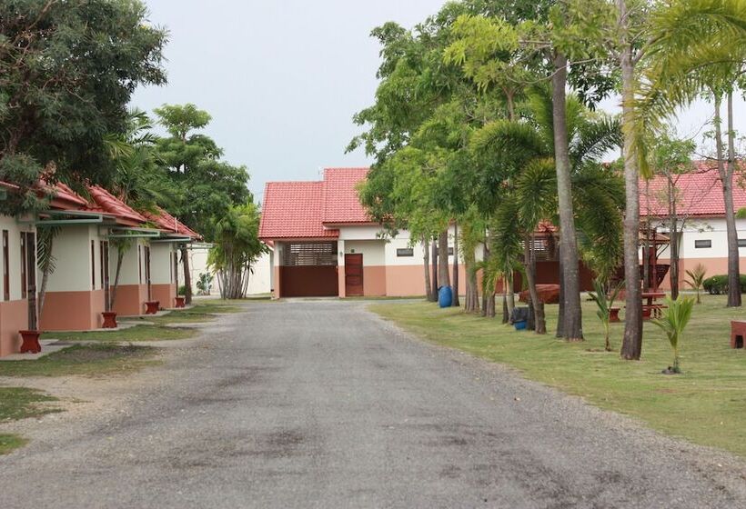 בית מלון כפרי Khiang Le Resort 1