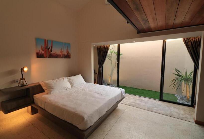 בית מלון כפרי Laman Sentosa Boutique Residence