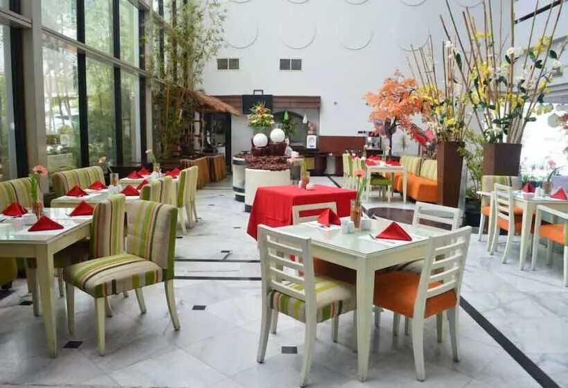 Hotel Lux Tychi