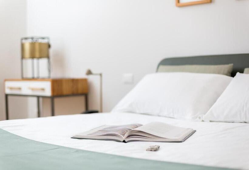 هتل Relais Luce Florence