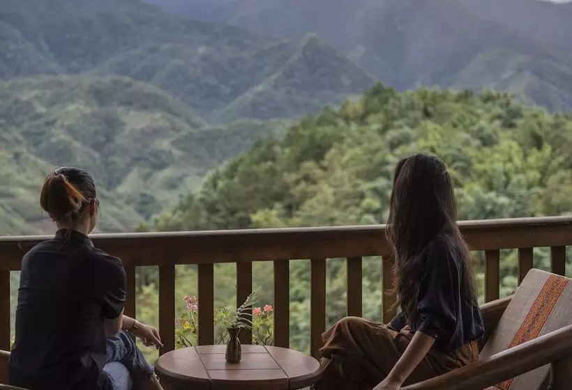 هتل Sapa Jade Hill Resort & Spa