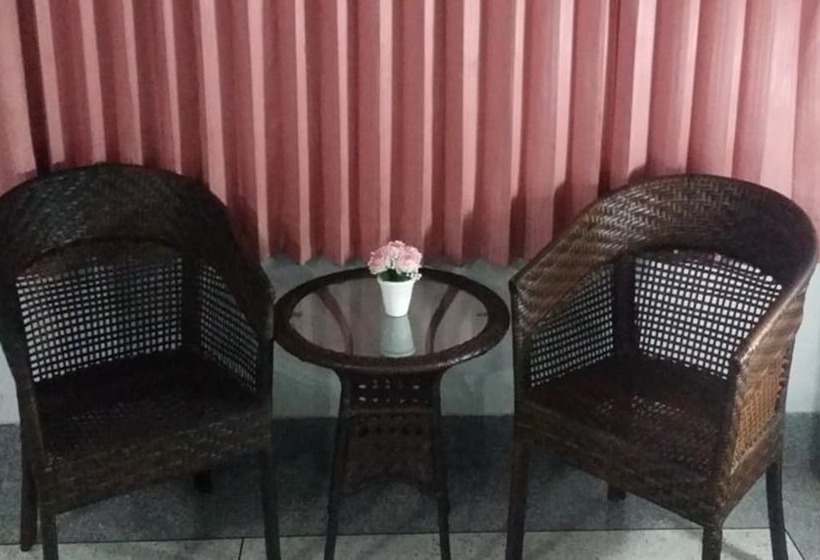 בית מלון כפרי The 1 Place Hat Yai