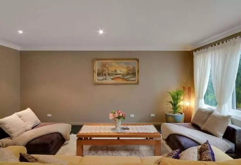 Mountainside B&b