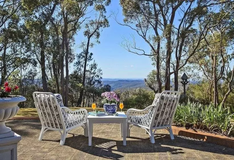 Mountainside B&b