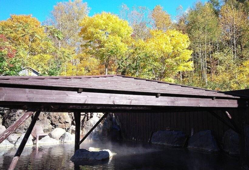 ريوكان Niseko Annupuri Onsen Yugokorotei