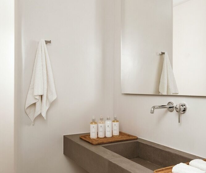 Hotel Néro Luxury Suites