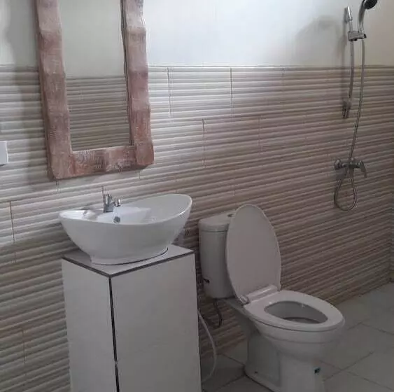 Bali Fab Dive Center   Hostel