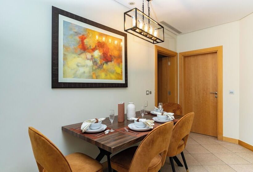 Bespoke Residences Shoreline Al Nabat