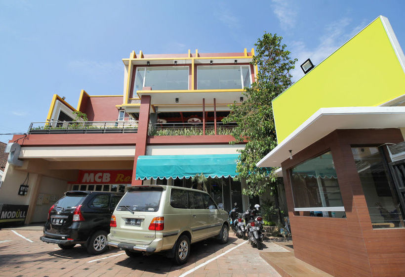 Hotel Airy Klojen Raya Dieng 15 Malang