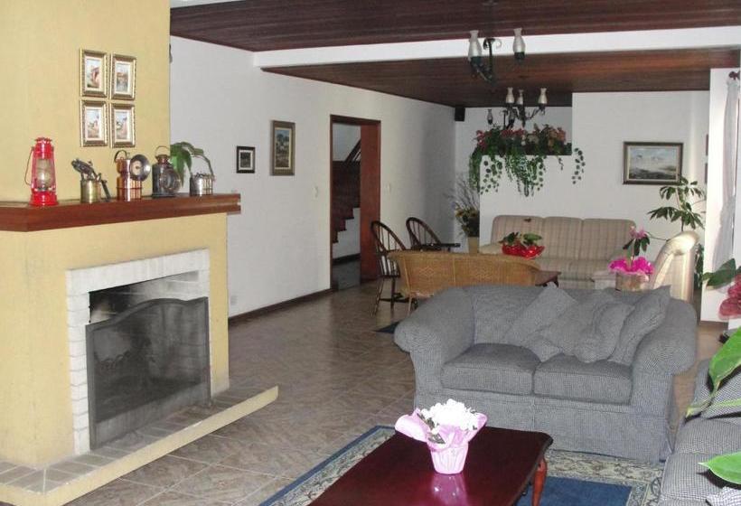 Hotel Aldeia Da Serra