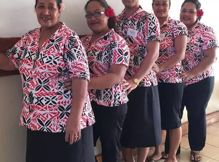 هتل Apia Central