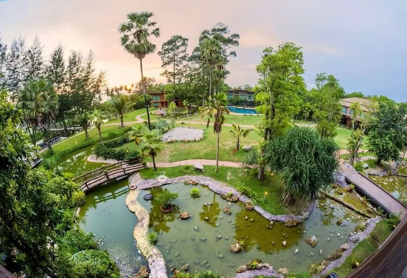 ホテル Blues River Resort