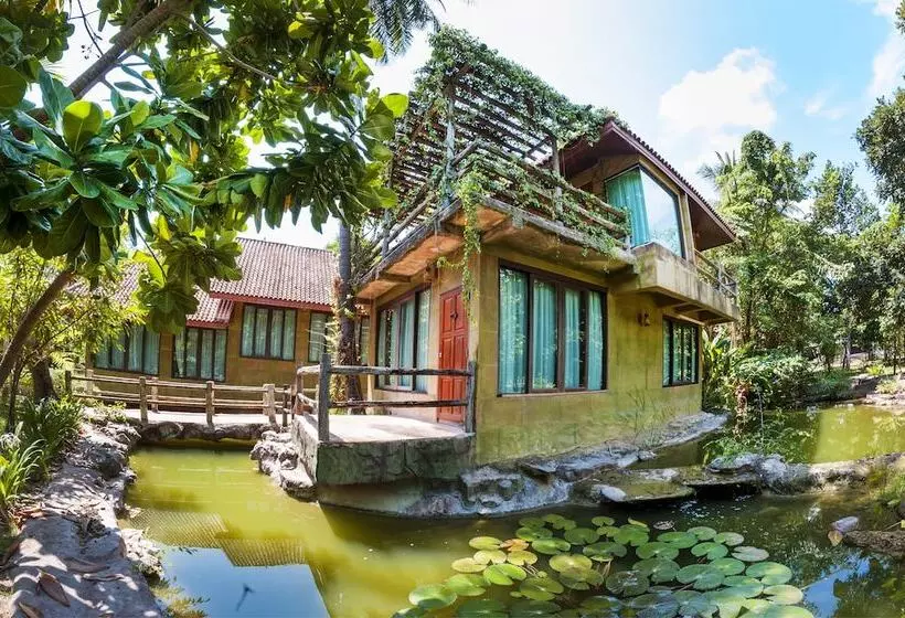 ホテル Blues River Resort