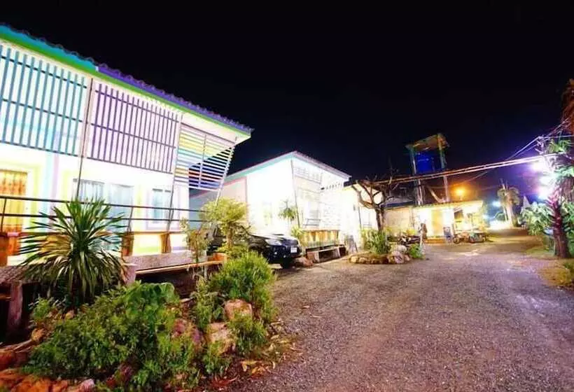 هتل Boon Nam Fah Resort