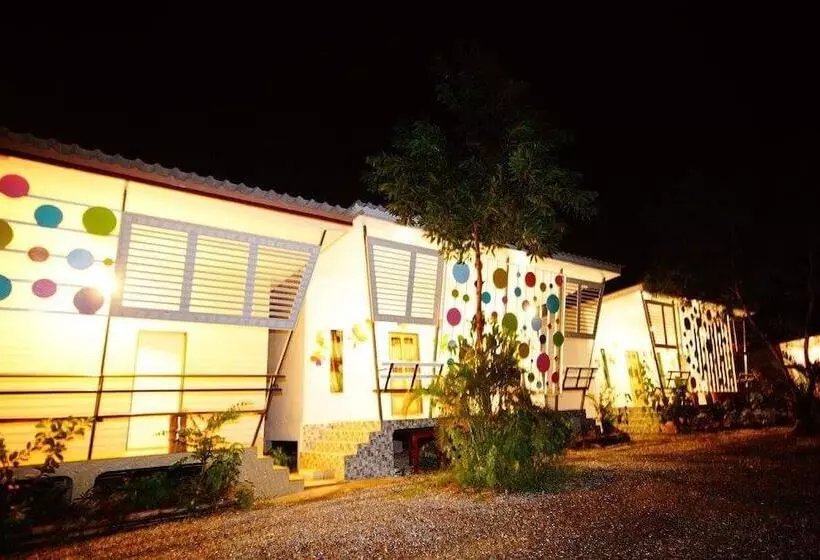 هتل Boon Nam Fah Resort