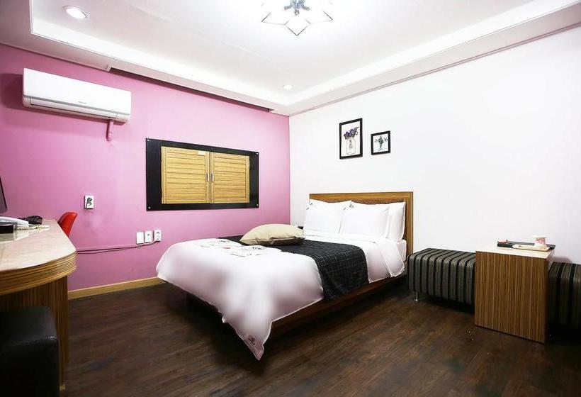 Hotel Chuncheon Mong