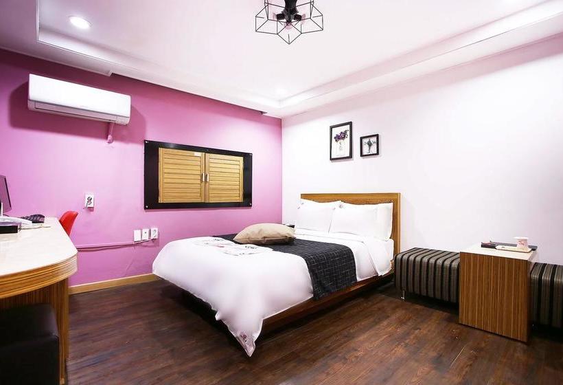 Hotel Chuncheon Mong