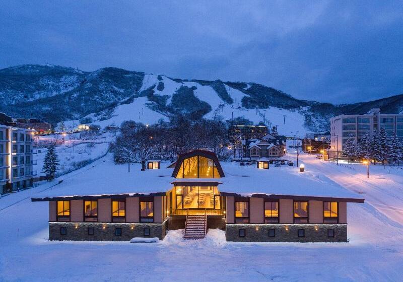 Hotel Niseko Hakuunso