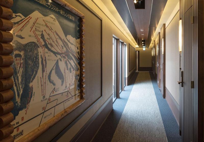 Hotel Niseko Hakuunso