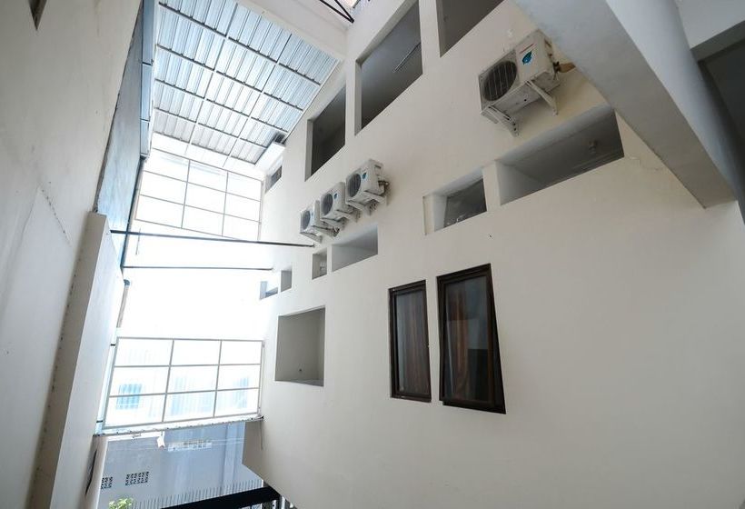 Pensão Airy Eco Miroto Seteran Serut Semarang