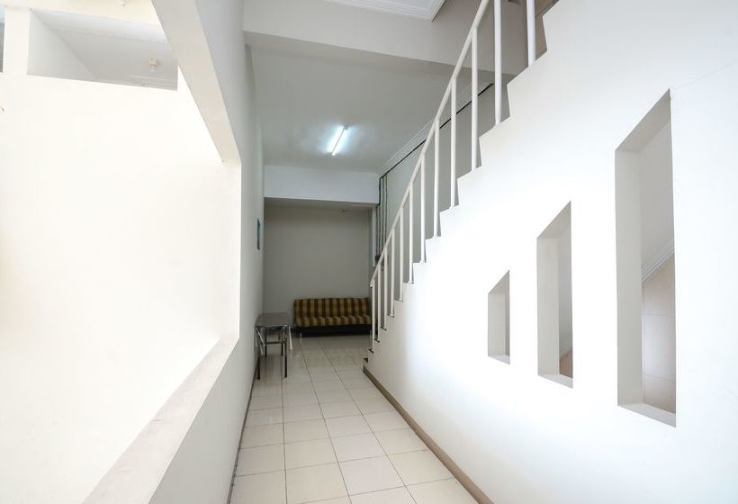 Pensão Airy Eco Miroto Seteran Serut Semarang