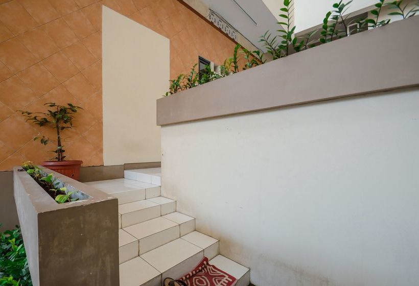 Pensão Airy Eco Miroto Seteran Serut Semarang