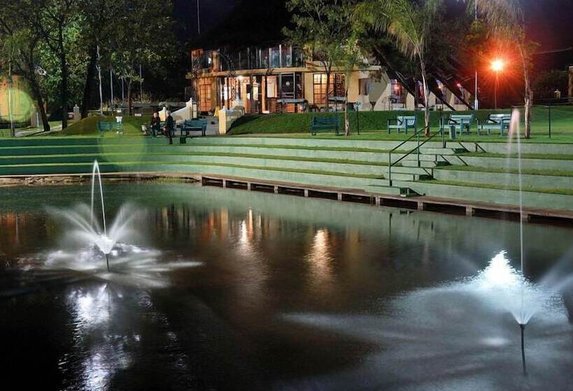 פנסיון Battlefields Country Lodge