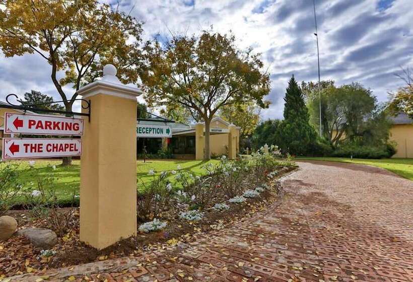 פנסיון Battlefields Country Lodge