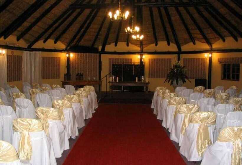 פנסיון Battlefields Country Lodge