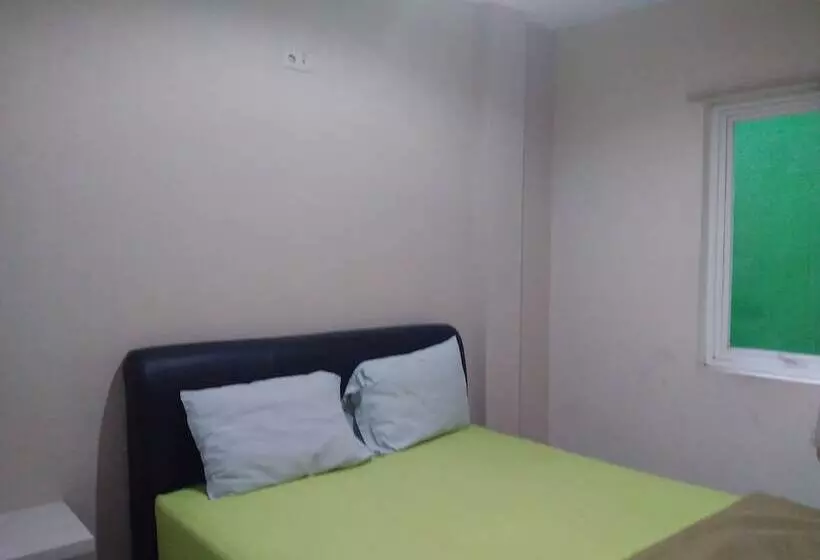 ペンション Budget Guest House Tunas Mandiri Jaya