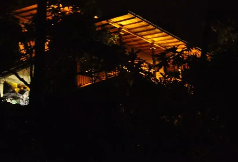 ペンション Lanka Eco Village