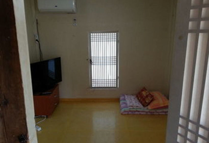 펜션 Moji Guest House