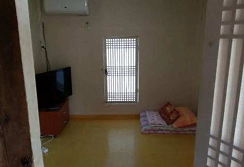 ペンション Moji Guest House