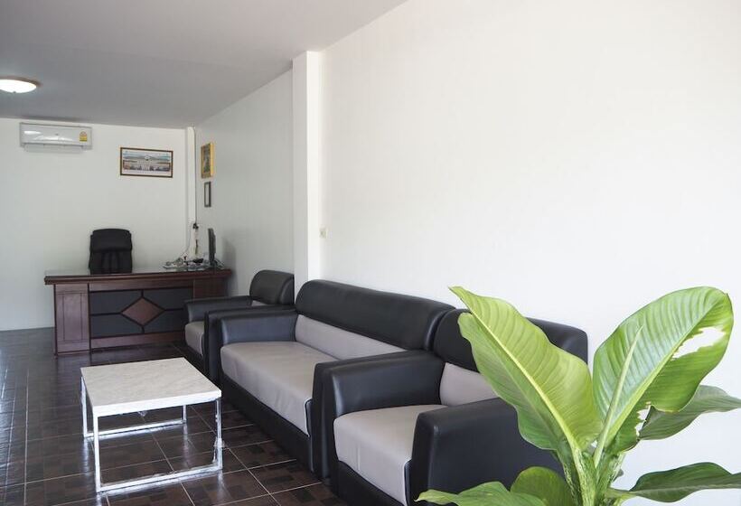 פנסיון Our Home At Lanta