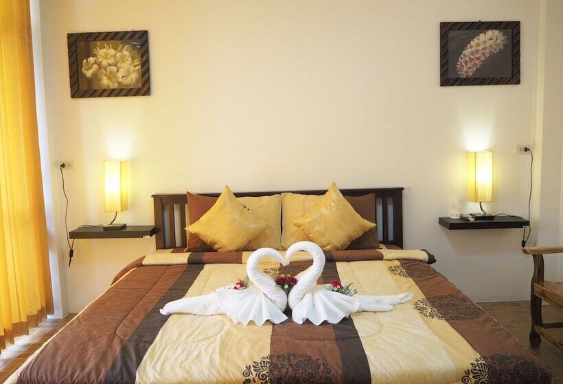 פנסיון Our Home At Lanta