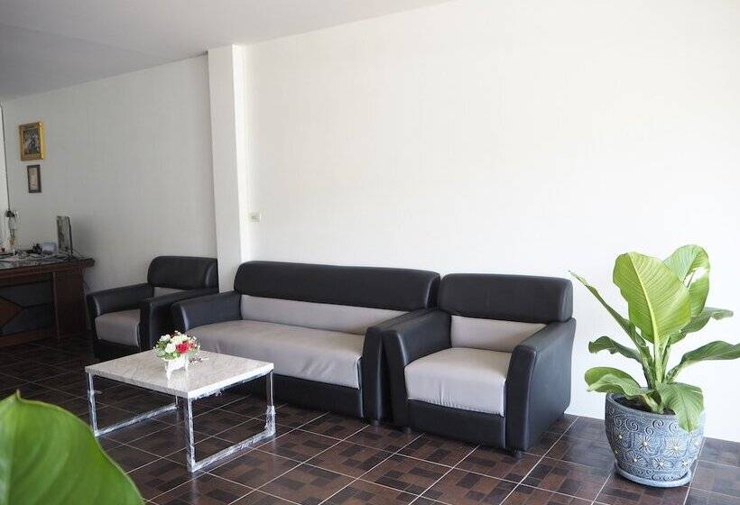 פנסיון Our Home At Lanta