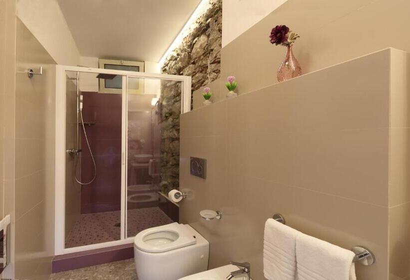مبيت وإفطار Porta Di Mezzo Luxury Suites And Rooms