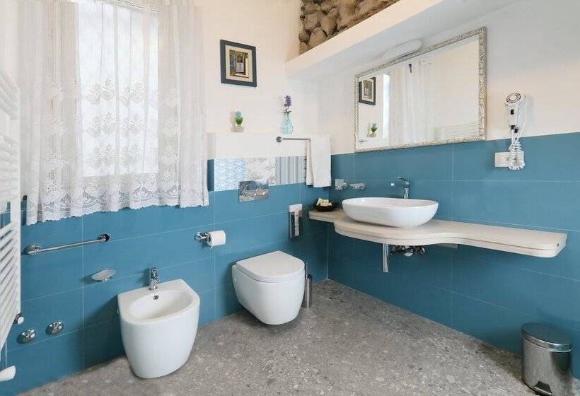 مبيت وإفطار Porta Di Mezzo Luxury Suites And Rooms