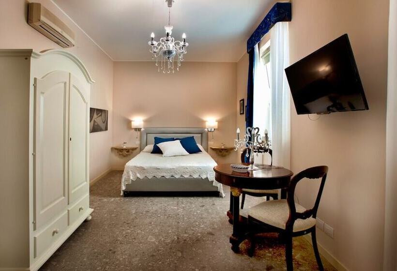 مبيت وإفطار Porta Di Mezzo Luxury Suites And Rooms