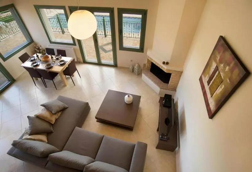 Utopia Luxury Villa