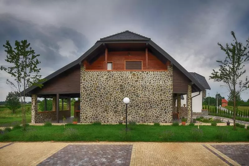 Villa Stone