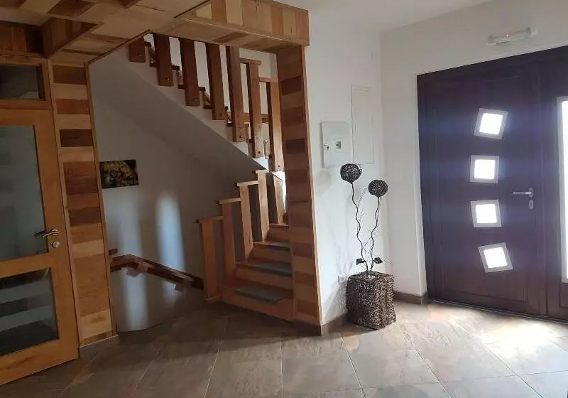 Villa Stone