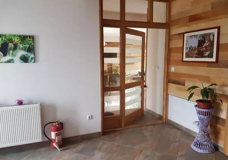 Villa Stone