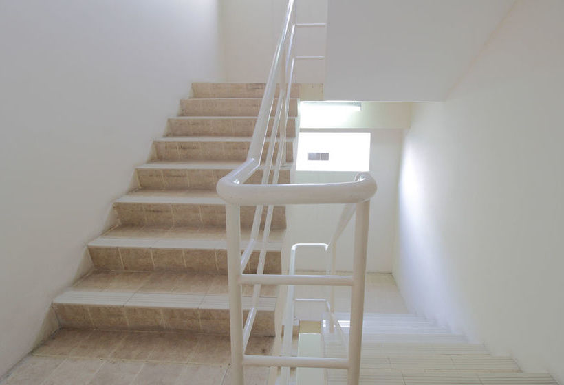 فندق Airy Centerpoint Ahmad Yani Kav 20 Bekasi